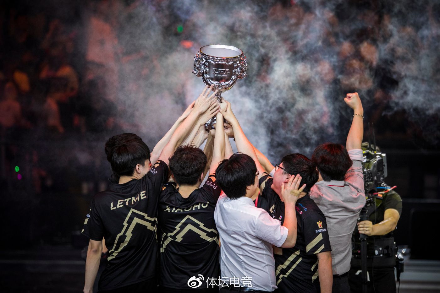 太狠了！Faker新星大胜表现惊艳托特纳姆门线救险，风云突变斯图加特清晨迎来里程碑的简单介绍